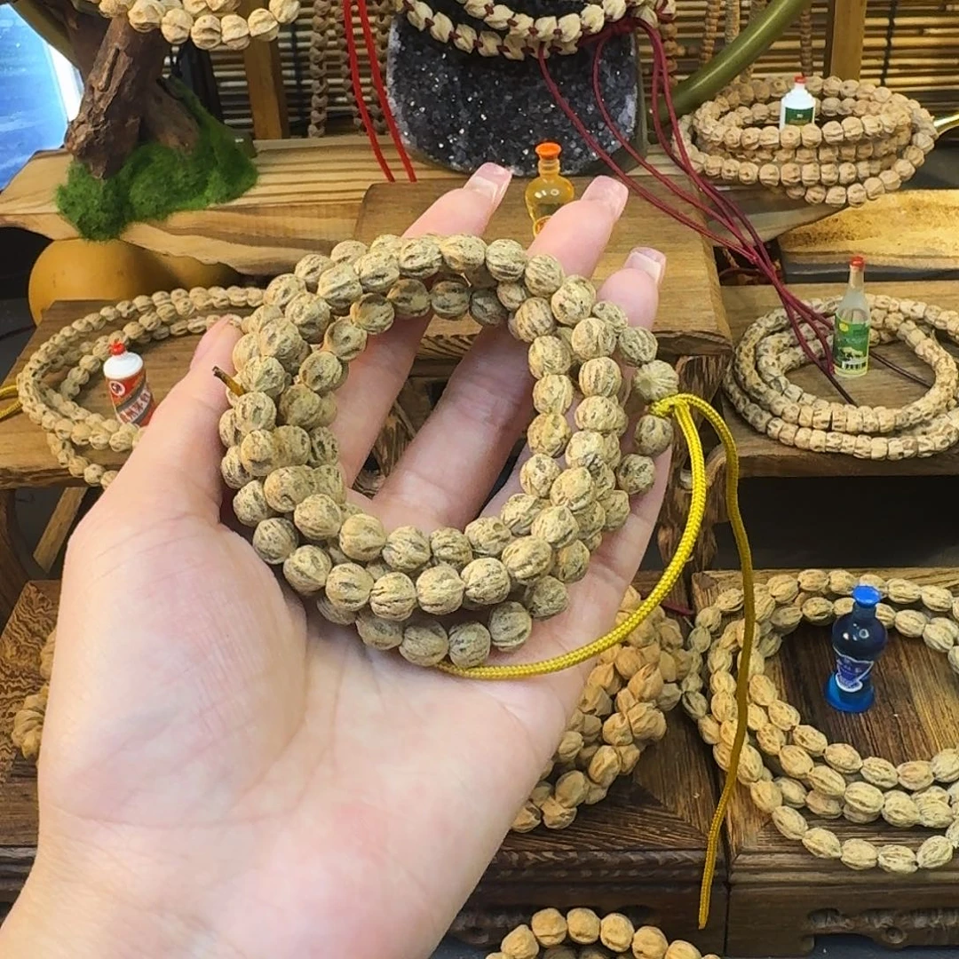 柏香籽/百香籽手串h****g