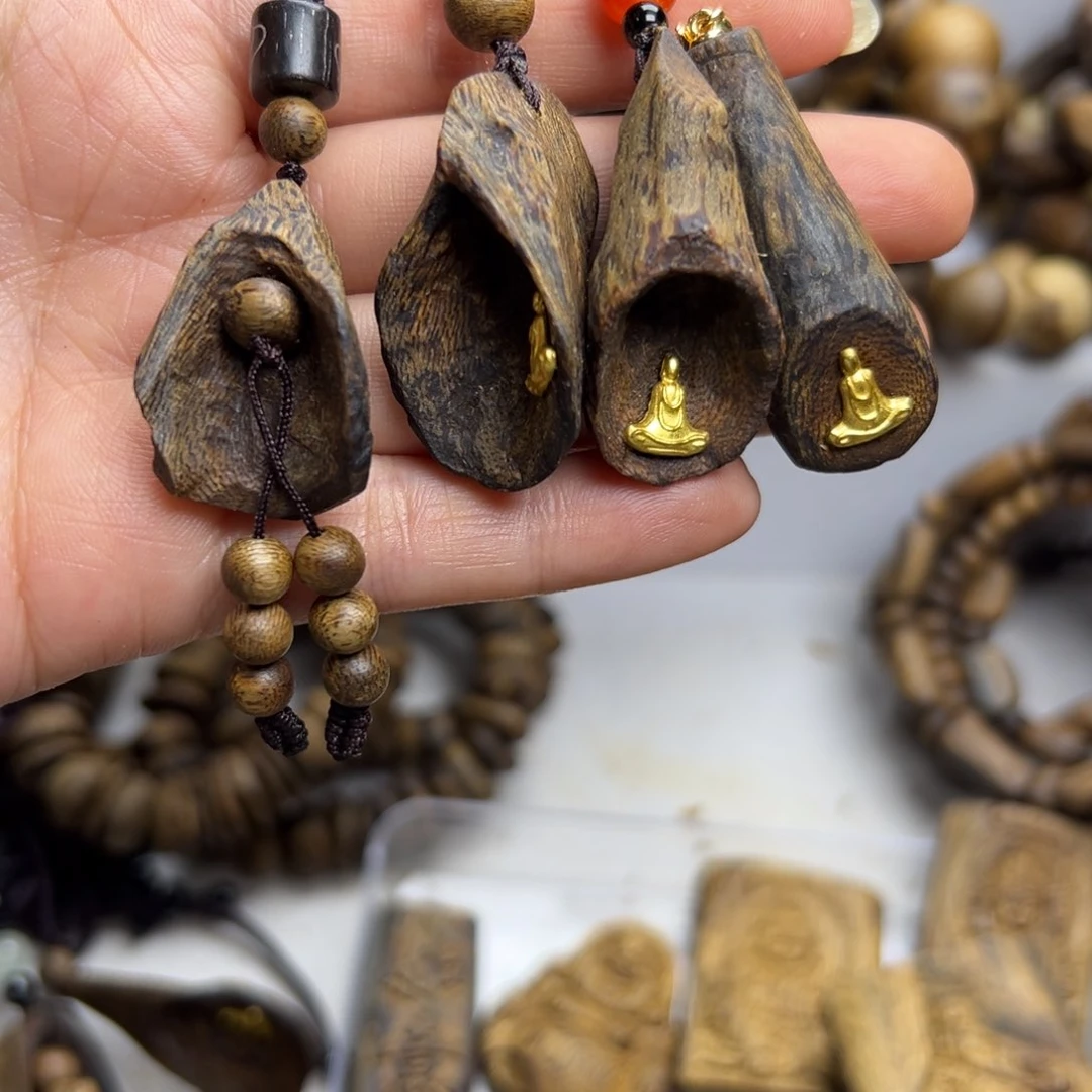 沉香沉香碎屑树丁