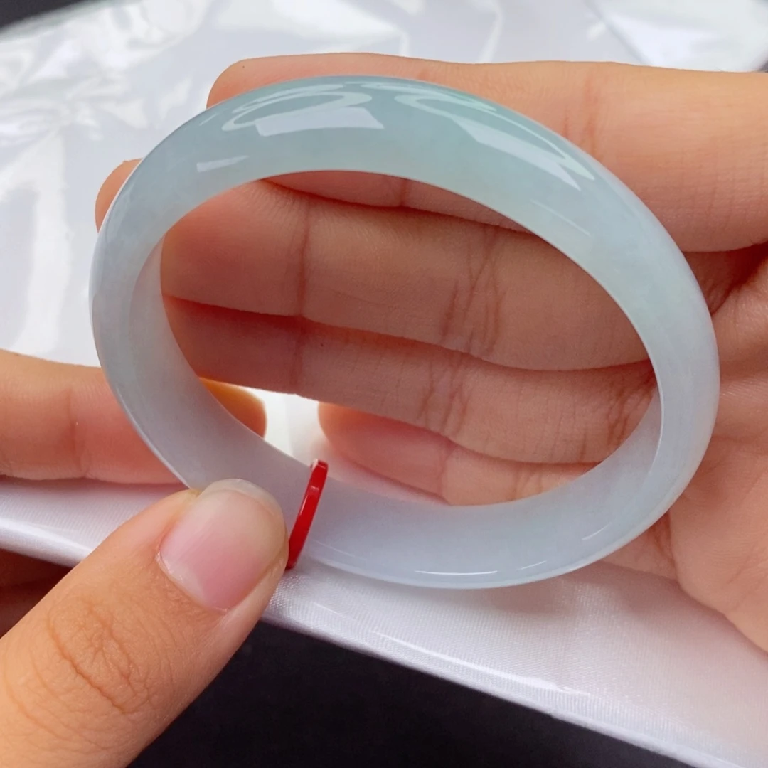 翡翠未镶嵌手镯（贵妃镯）5455贵妃