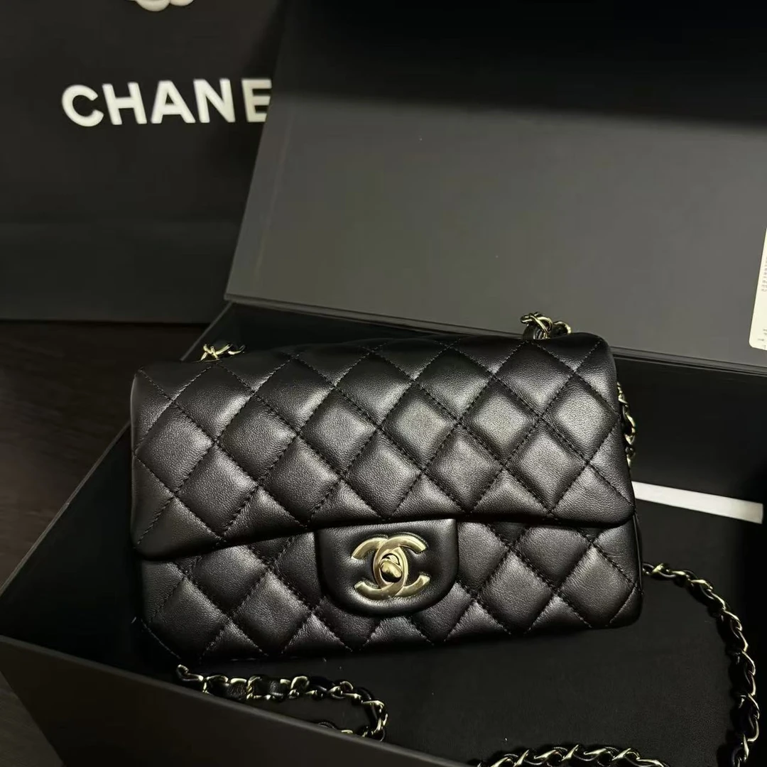 99新 Chanel/香奈儿 黑金大迷你单肩包