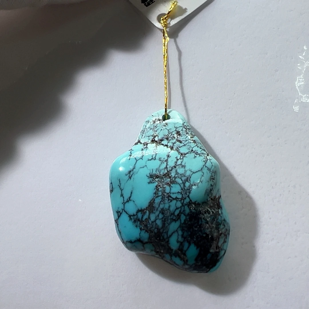 绿松石未镶嵌挂件