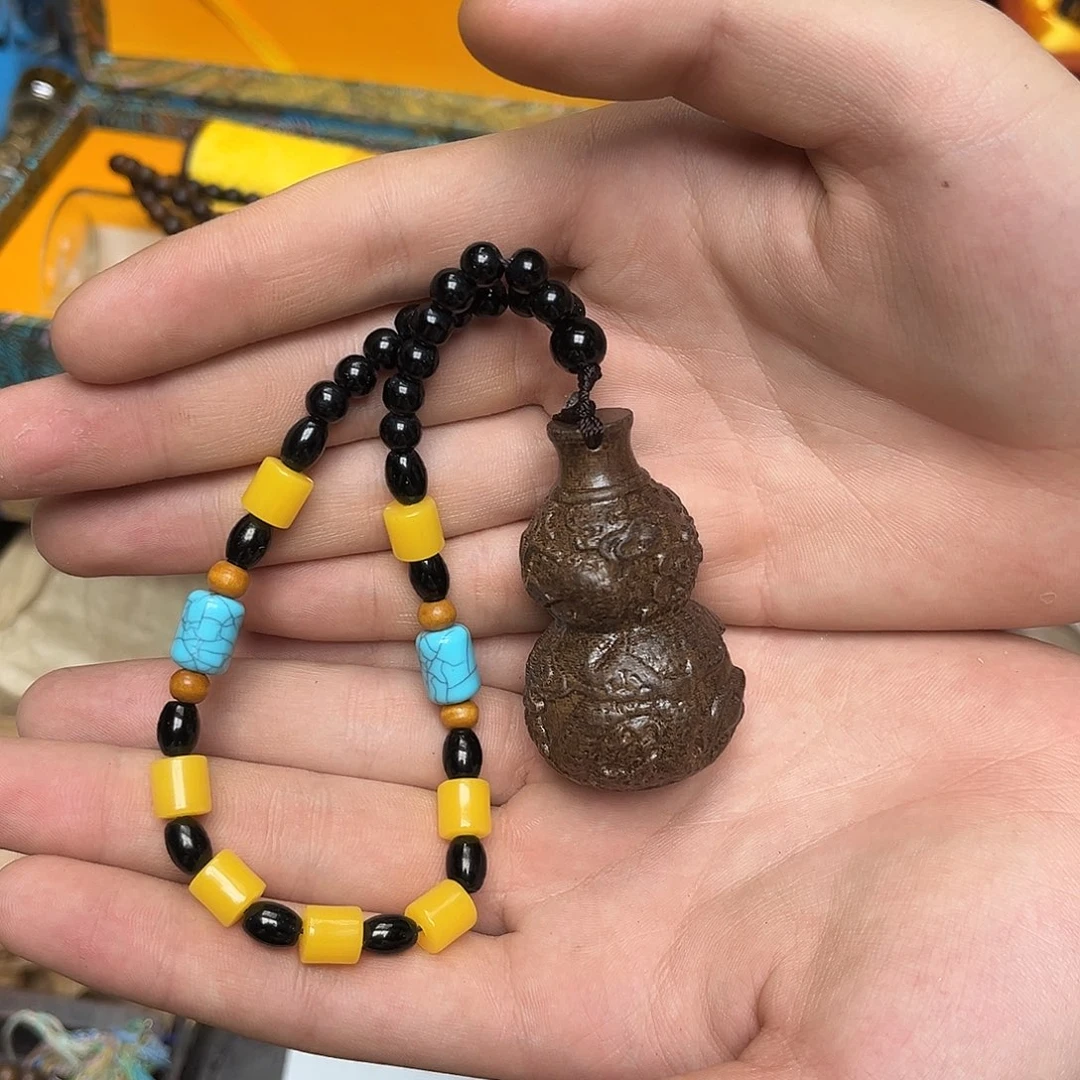 大叶紫檀（黑酸枝木类）