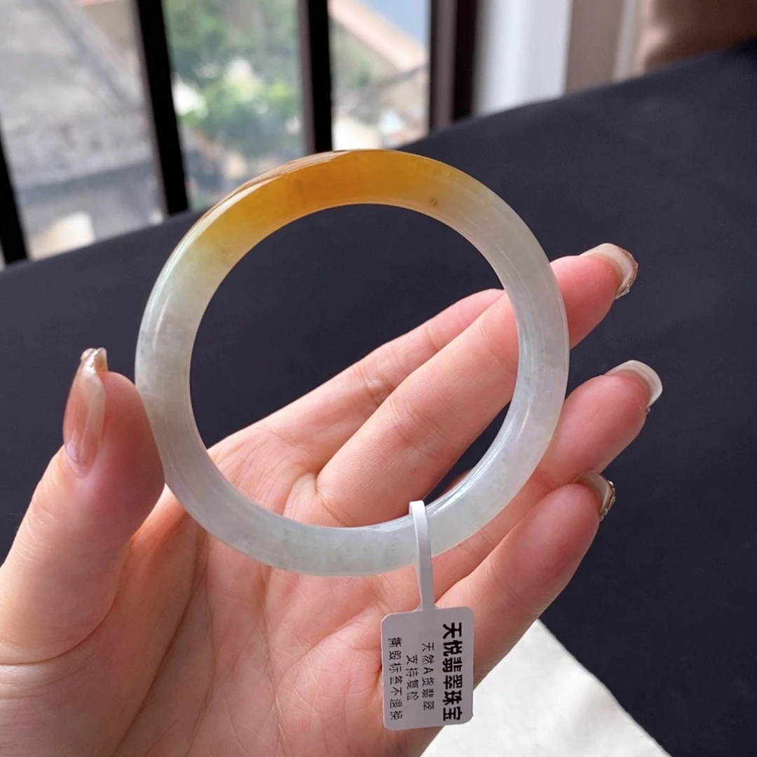 翡翠未镶嵌手镯翡翠