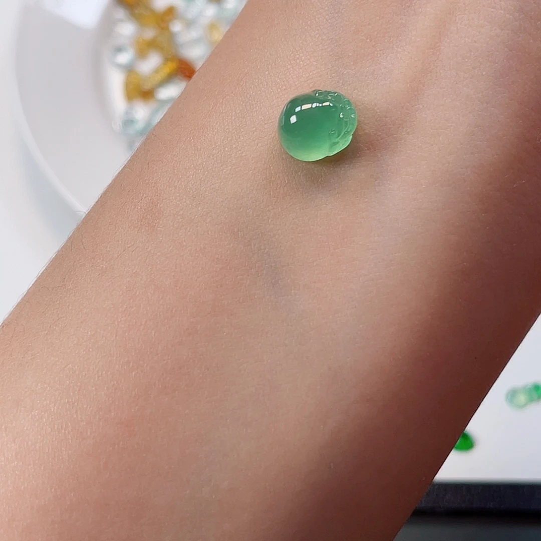 翡翠裸石纯天然A货缅甸翡翠