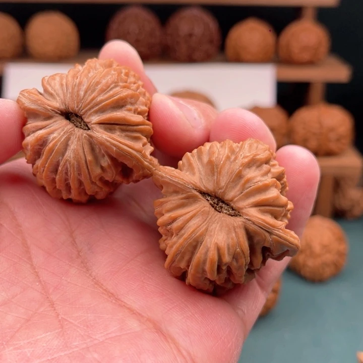 文玩核桃把件戴**一文玩核桃平谷四座楼