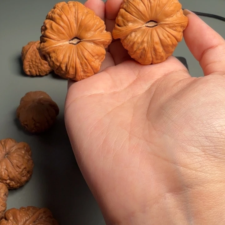 文玩核桃吊坠晚***啊南瓜