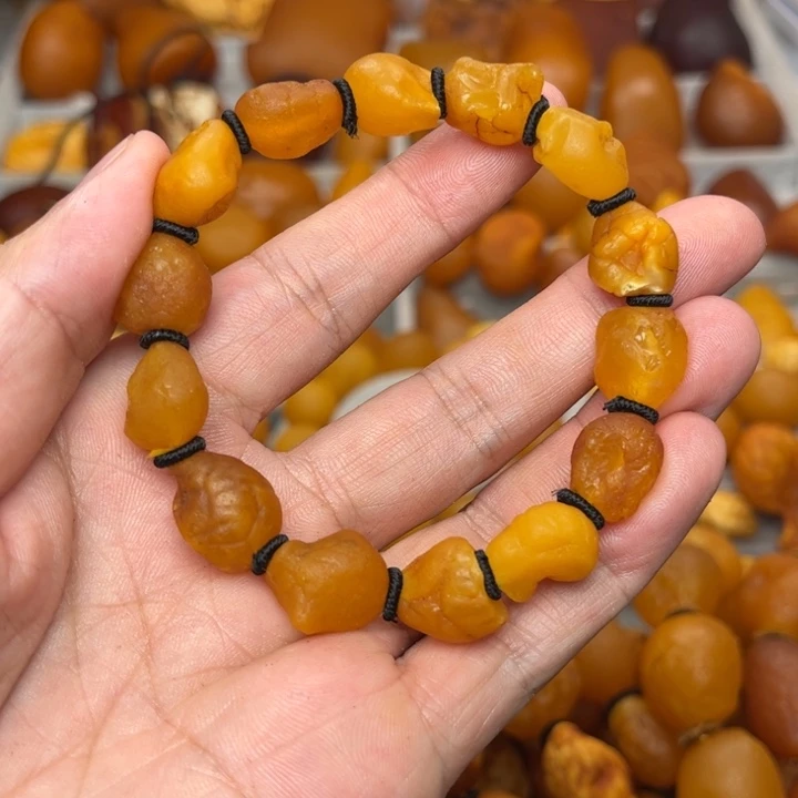 古***韵琥珀未镶嵌裸石天然蜜蜡手串