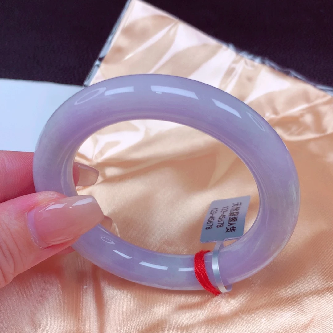 翡翠手镯未镶嵌手镯