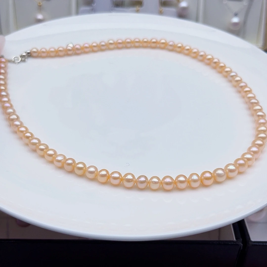 颈饰未镶嵌淡水珍珠