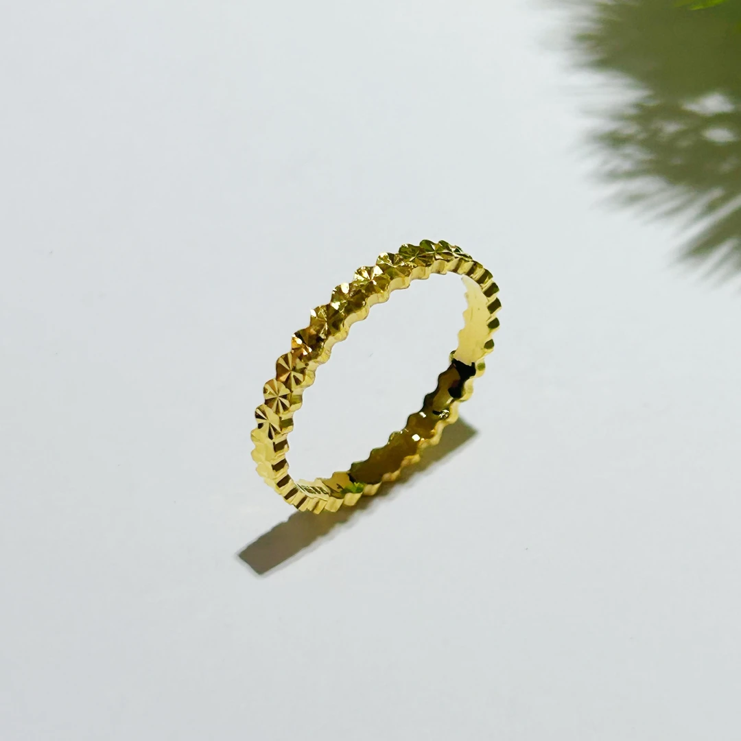 【富远黄金】足金单排仿钻仙女戒指指圈FYJTA00018