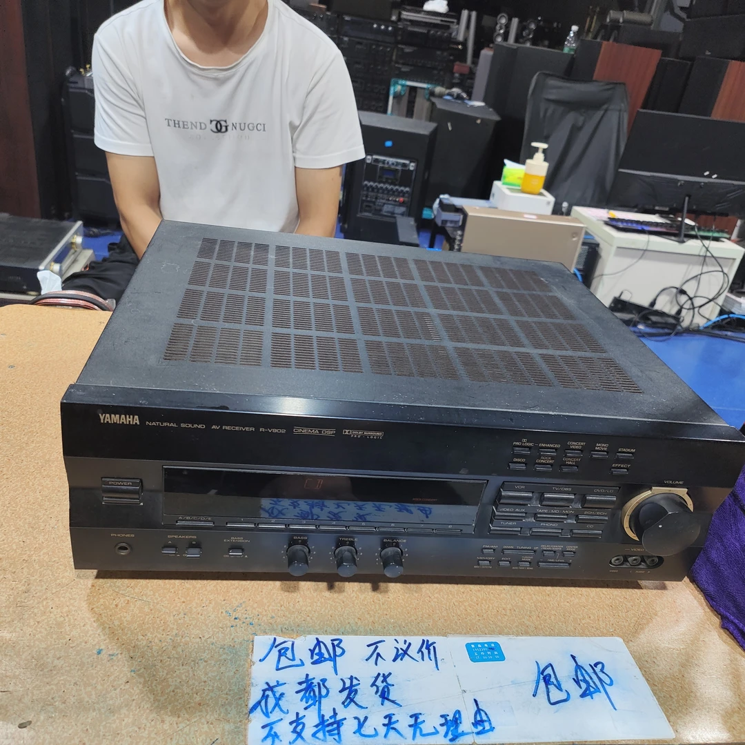 8新  二手雅马哈V902功放，不通电，不带线材，不退不换