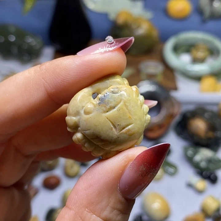 岫岩河磨玉（透闪石质玉）未镶嵌挂件
