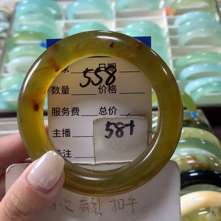 未镶嵌蛇纹石玉手镯558