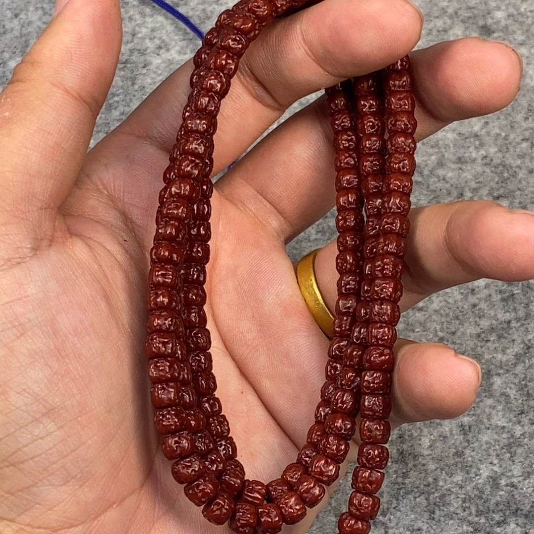 黑***白金刚菩提吊坠佛手