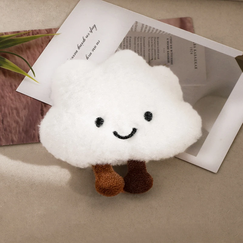 合金胸针  毛绒云朵链条胸针卡通可爱徽章百搭饰挂件情侣毛衣别针