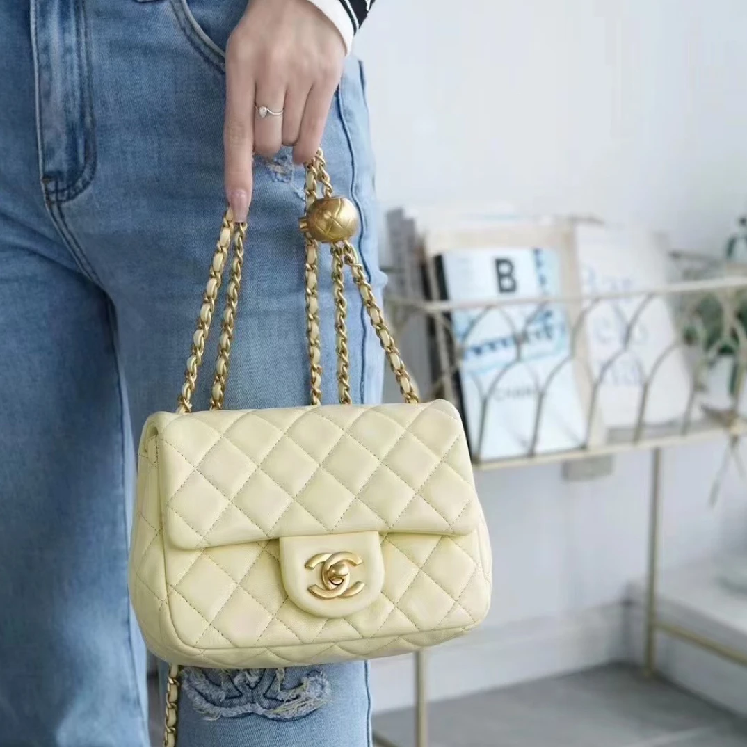 99新 Chanel/香奈儿 /21C 金球大mini黄金羊/30开有卡