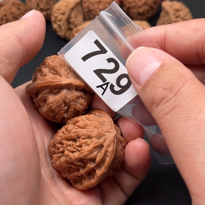 桃核把件凤凰42个