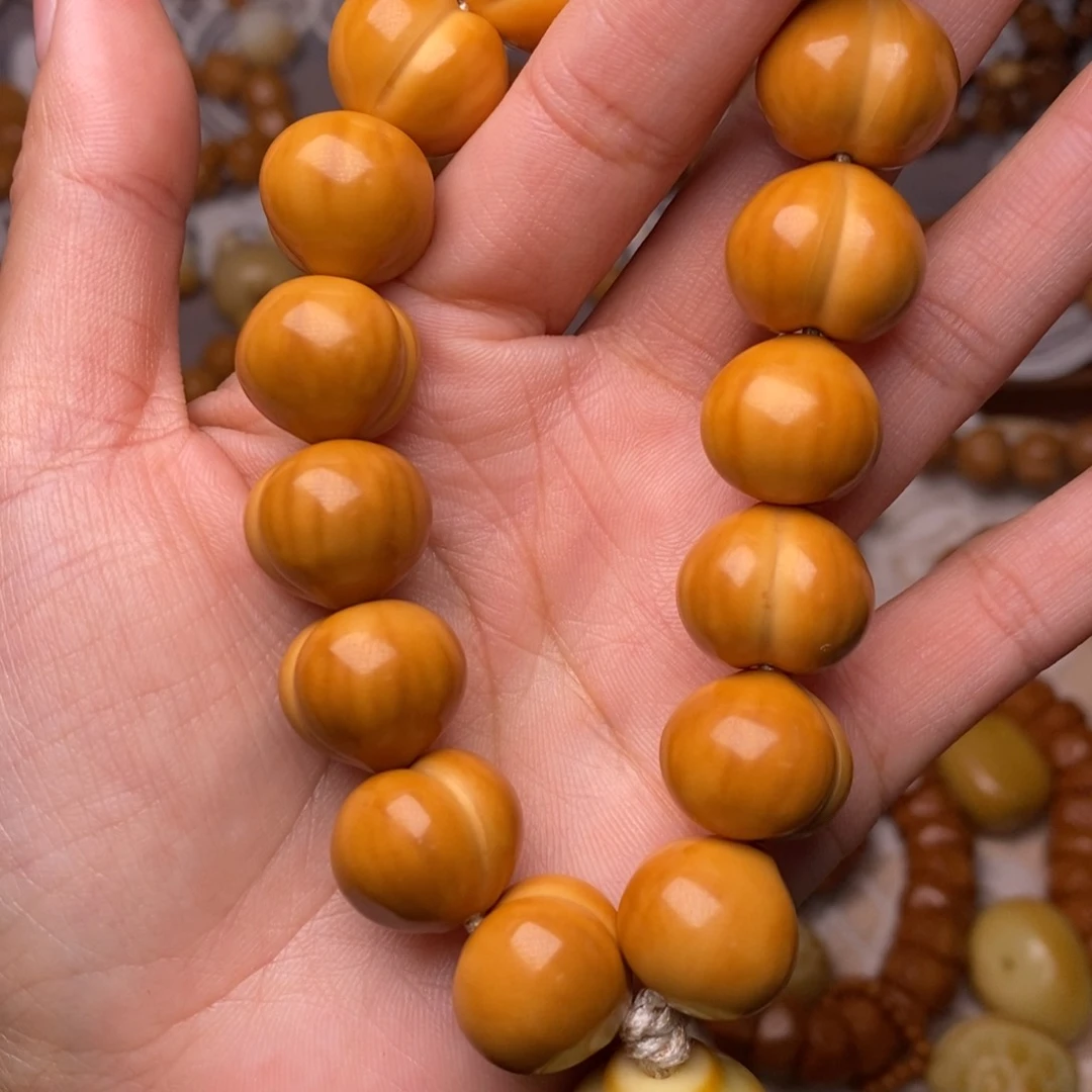 把件猴头核桃高定屁桃手持