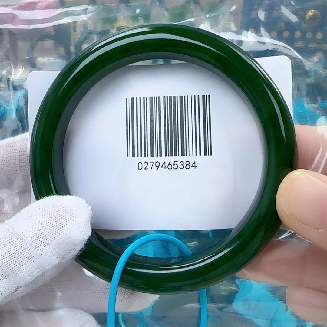 和田玉（碧玉）手镯未镶嵌微瑕58.5