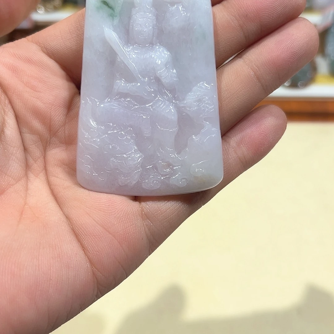 翡翠未镶嵌颈饰挂件
