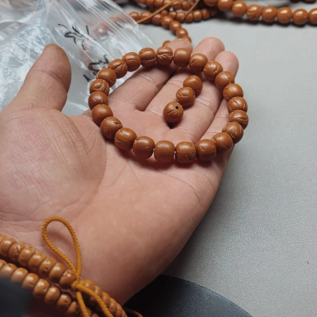 桃核吊坠C***?桃核光柱