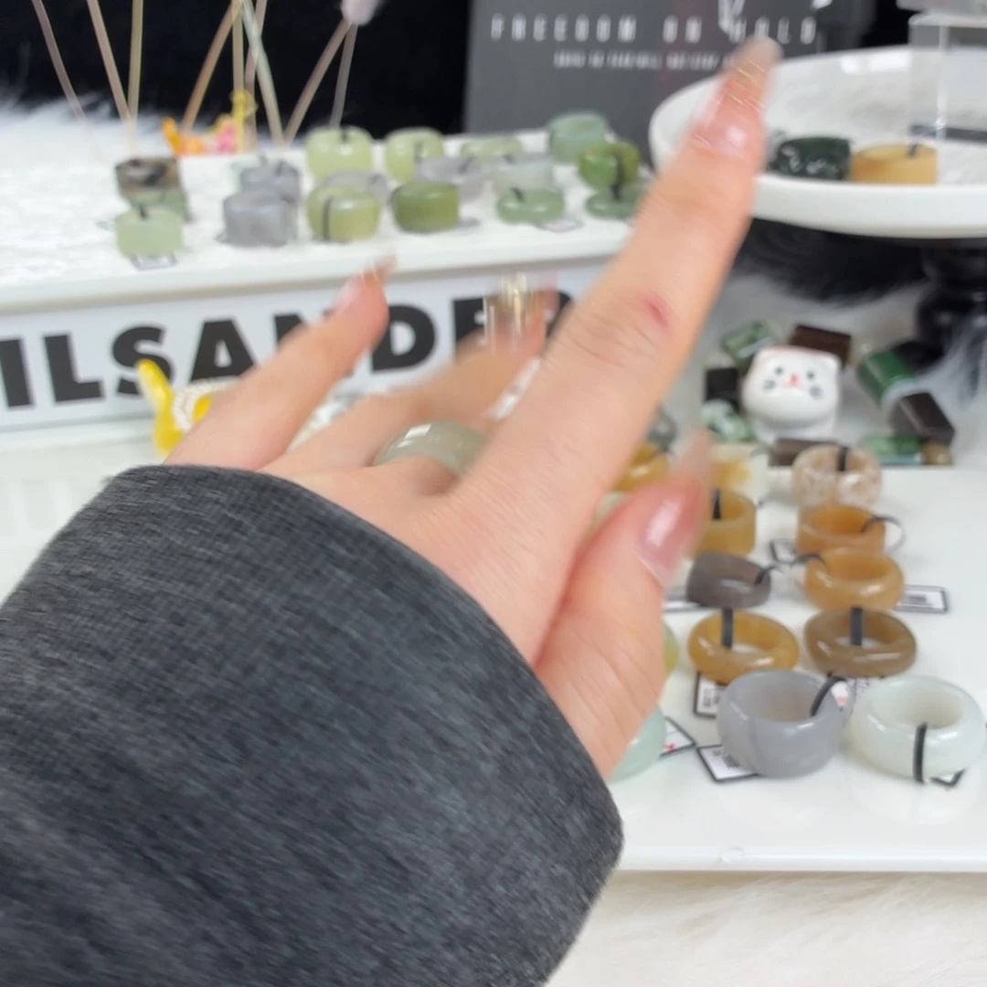 和田玉未镶嵌戒指j108晴水轮胎17.3