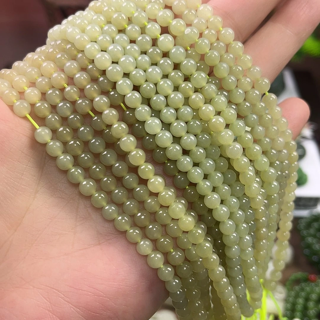 和田玉未镶嵌吊坠(赠链)