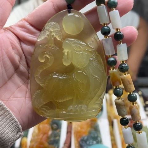 岫玉未镶嵌挂件挂件