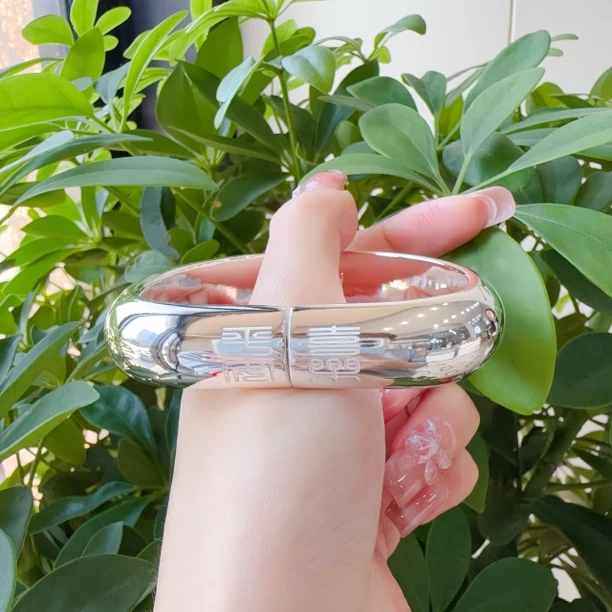 足银银制品 足银999 泥鳅背开口马蹄镯（定制不支持退款）