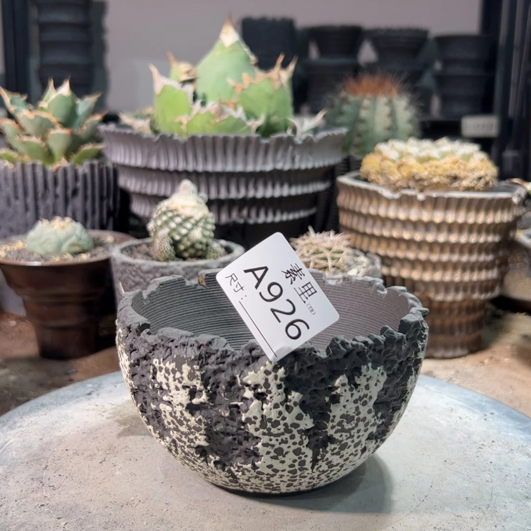 景德镇素里手工内口12高7.5