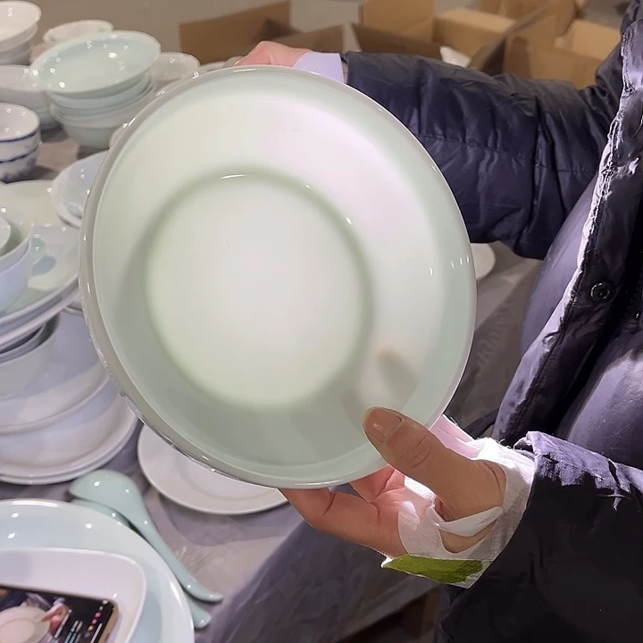 瓷片青玉泥7英寸窝盘两个包邮