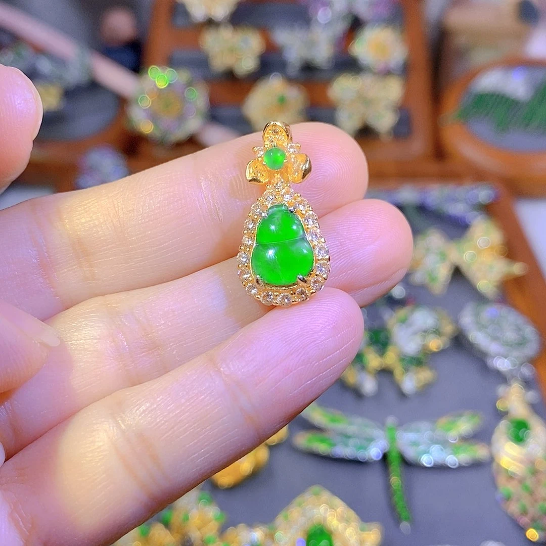 颈饰银S925镶嵌翡翠