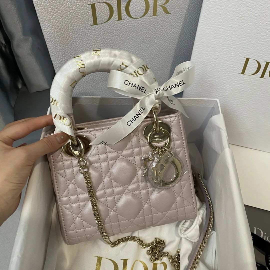 95新 DIOR/迪奥 迪奥戴妃三格18年  81139