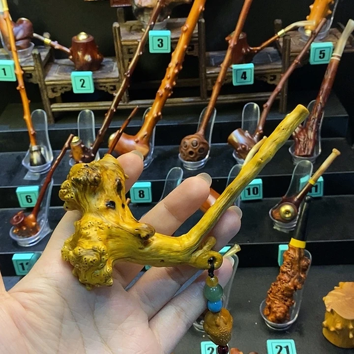 安***宋大叶紫檀（黑酸枝木类）铁马鞭斗