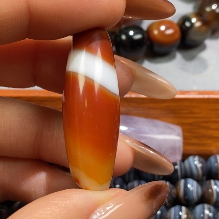 玛瑙/玉髓未镶嵌颈饰