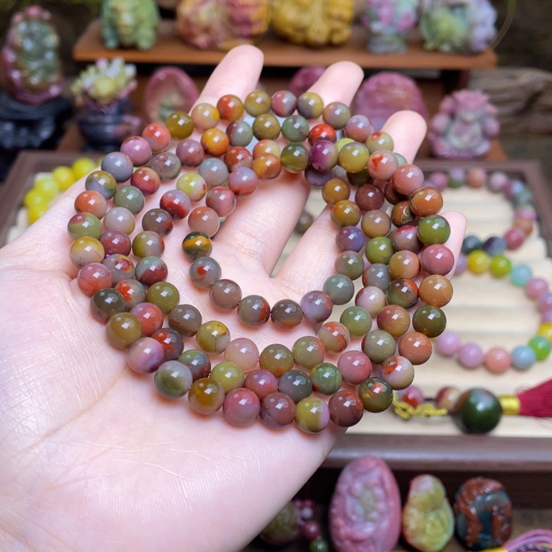 熊***←玛瑙/玉髓未镶嵌手串盐源玛瑙包浆多圈