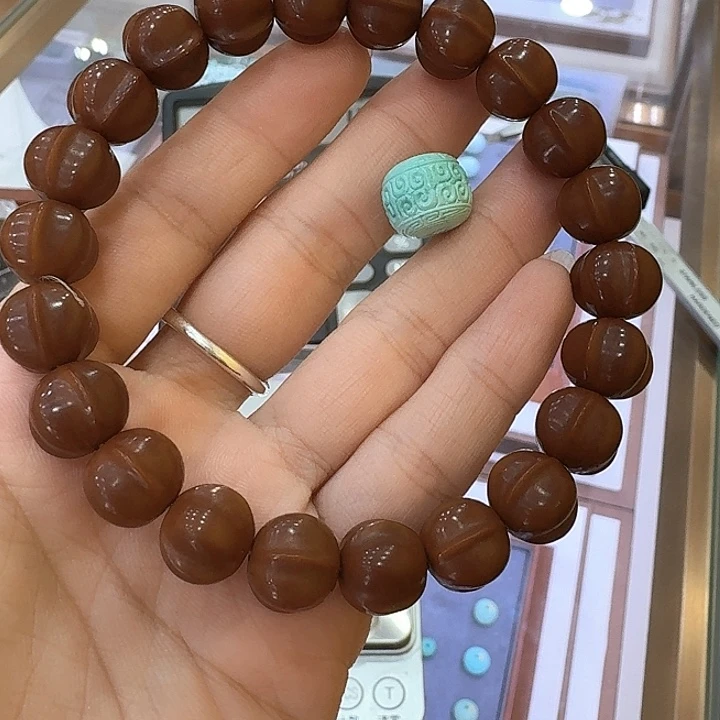 猴头核桃手串猴头