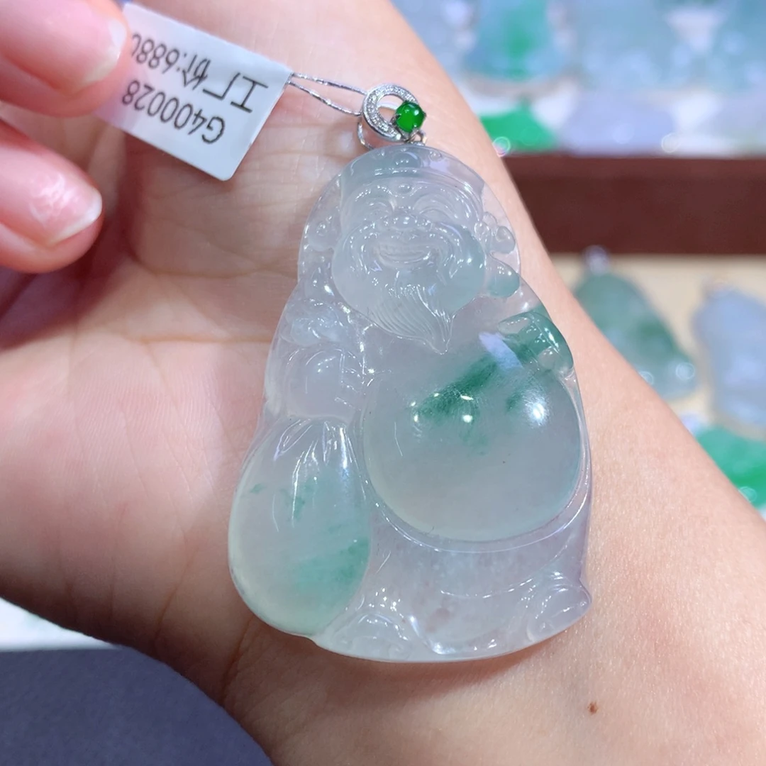 颈饰18K金镶嵌翡翠翡翠