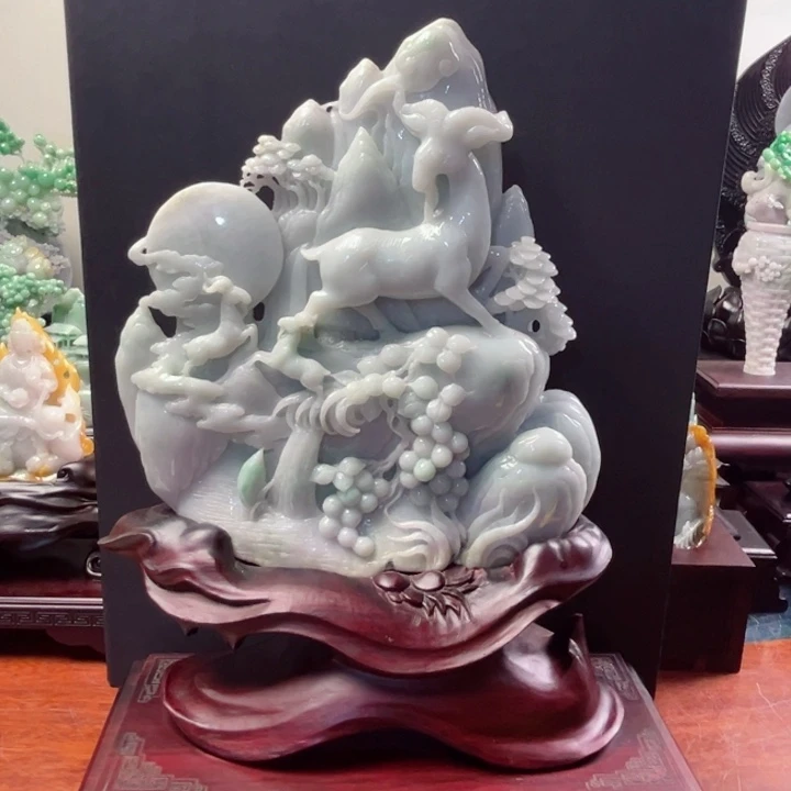 翡翠摆件未镶嵌翡翠