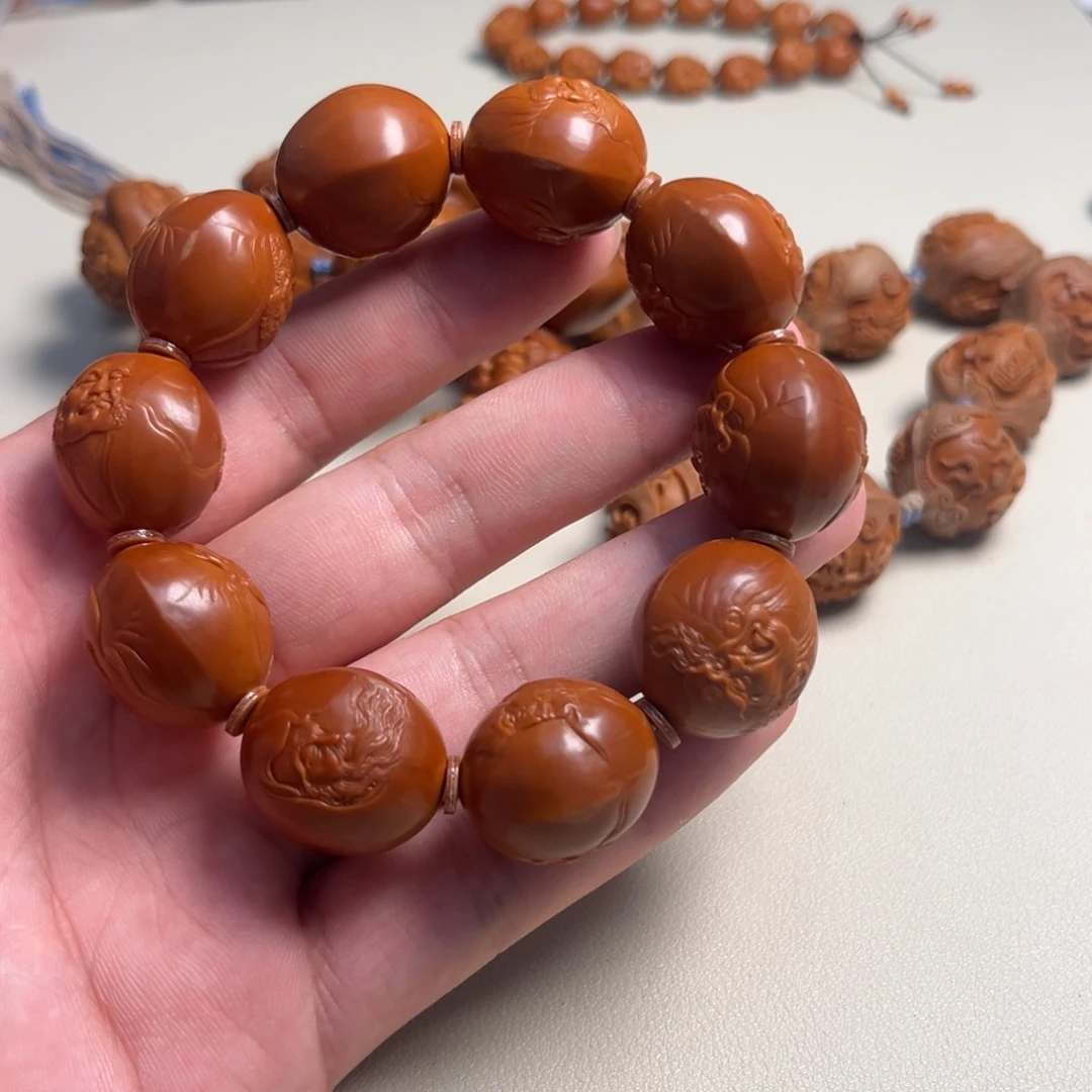 一***1橄榄核吊坠十八罗汉