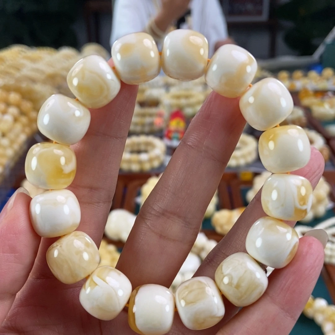 未镶嵌琥珀手链14同料老型27.06