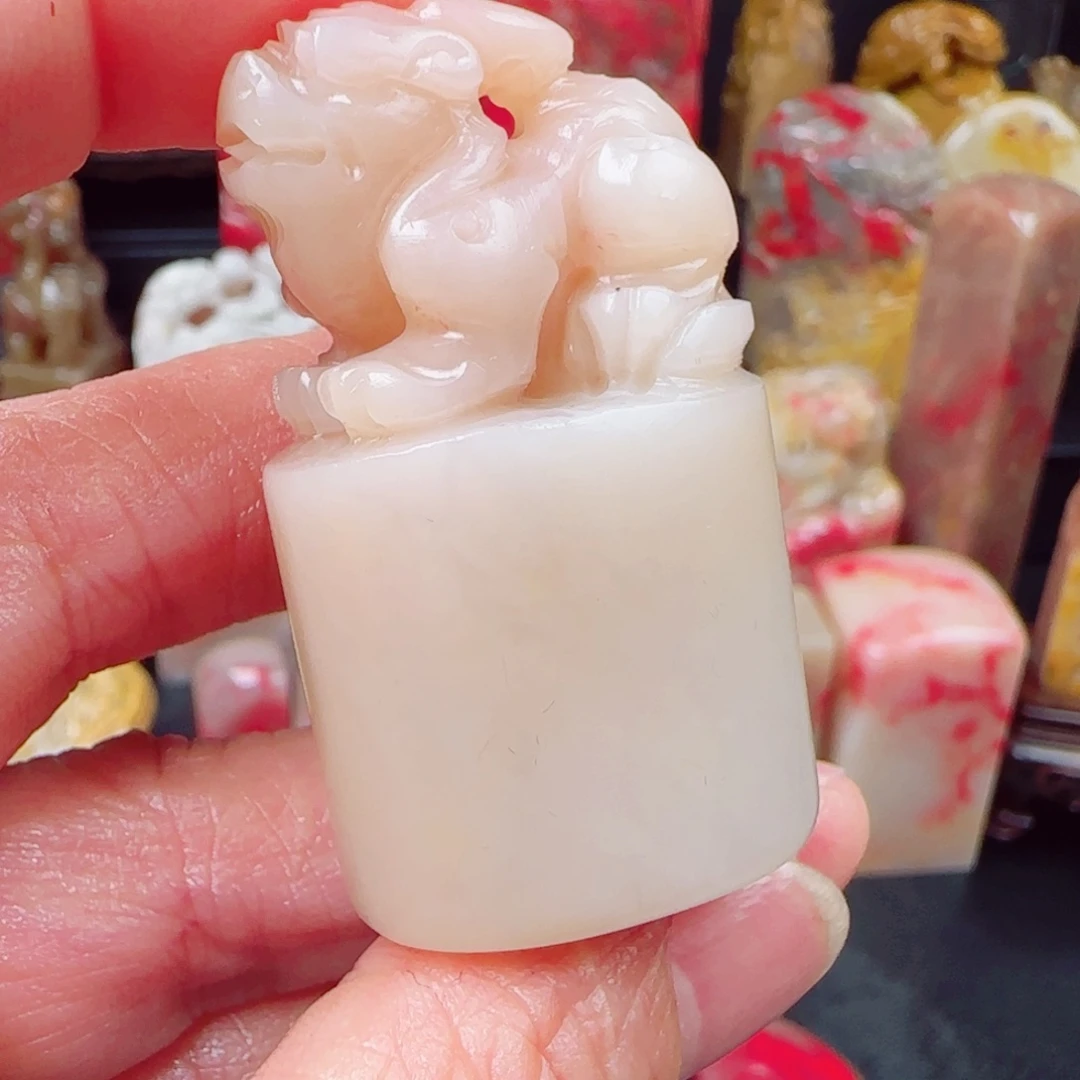 昌化石昌化石纽章