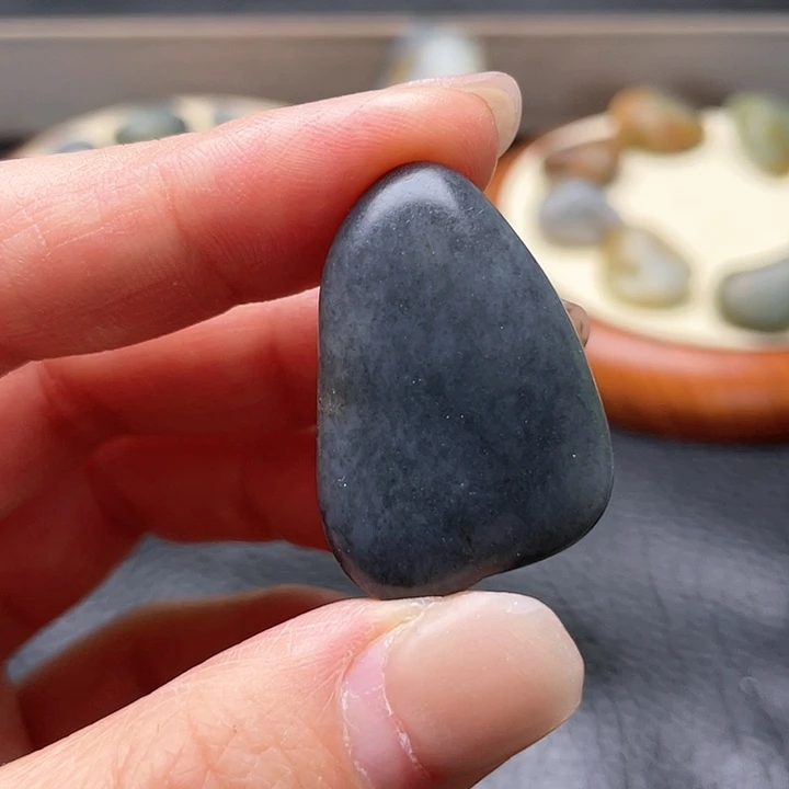 和田玉颈饰未镶嵌44