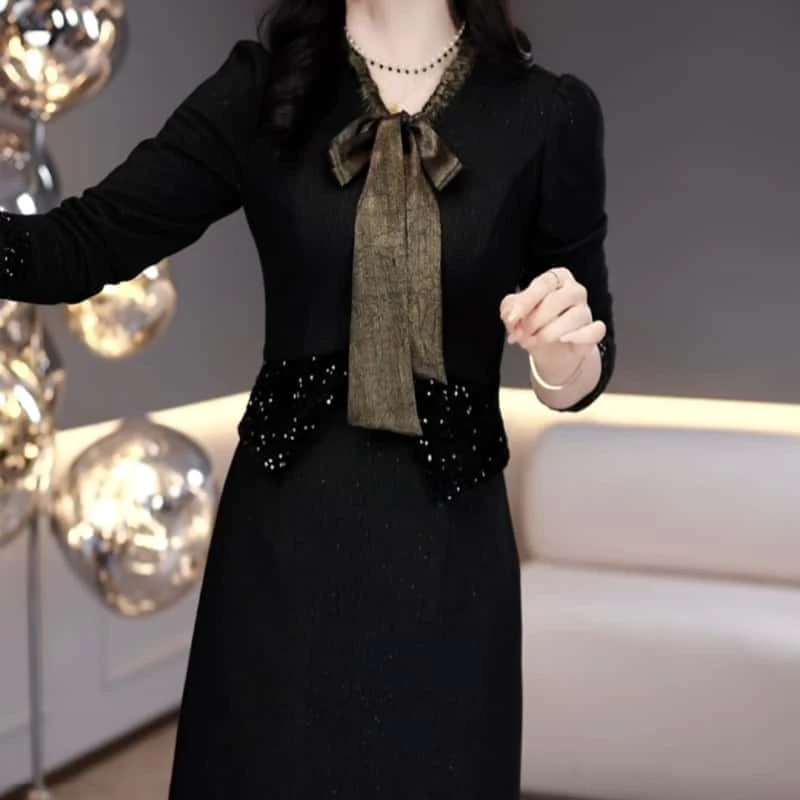 2025春季新款时尚气质女神范洋气百搭修身显瘦围巾领假两件连衣裙