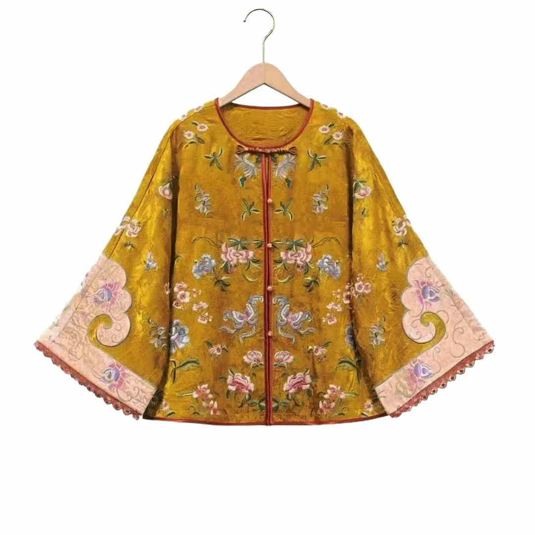 重工刺绣新中式文艺设计师原创对襟圆领富贵明黄色太太服开衫外套