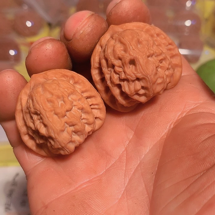 文玩核桃吊坠百岁子36