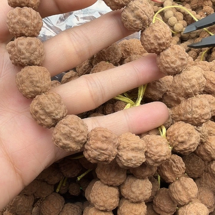 吊坠金刚菩提花魁16+