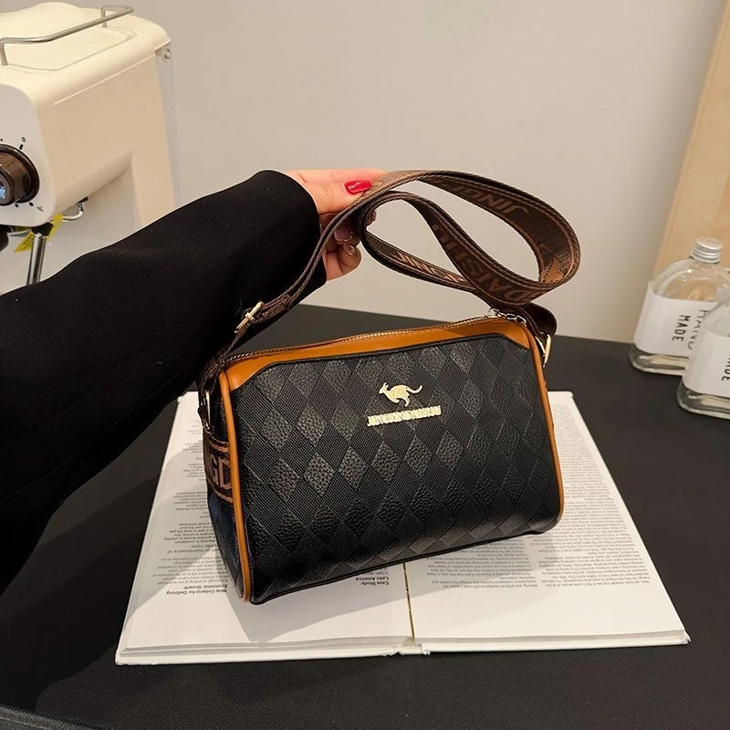 【当天发货】新款小包包三层枕头包2025时尚百搭单肩包轻奢女包黑色