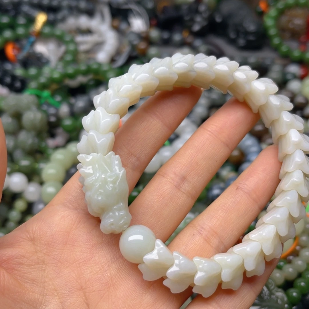 和田玉未镶嵌手链