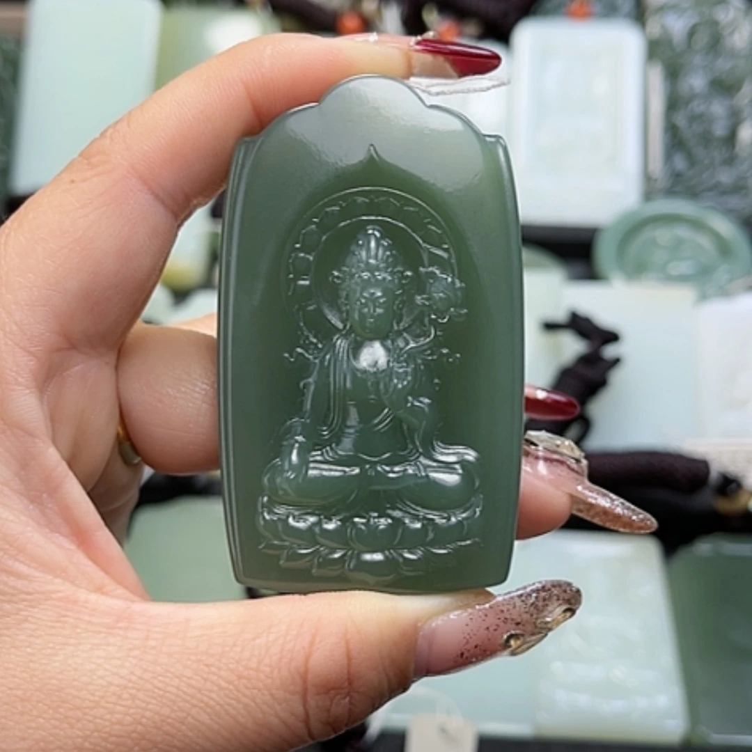 【闪购商品】和田玉颈饰未镶嵌好*人